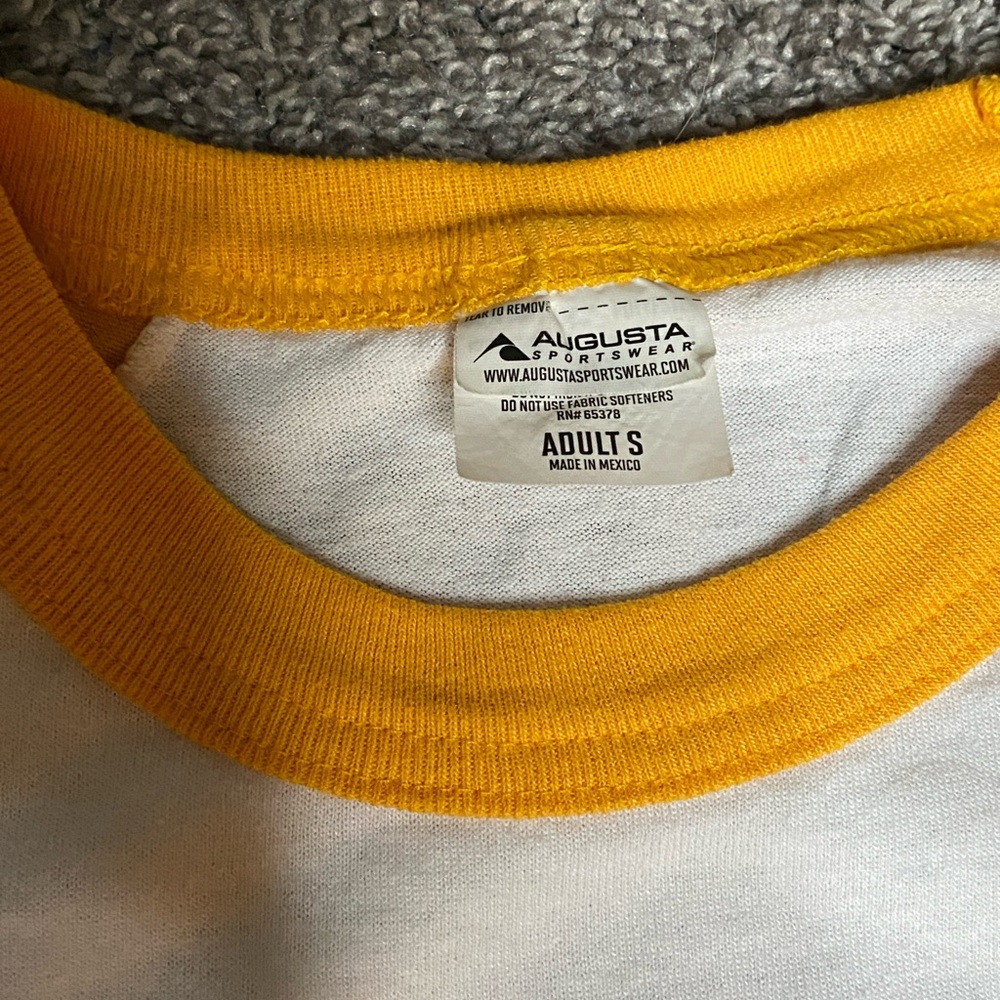 Crew Graphic Raglan - Picture 3 of 4